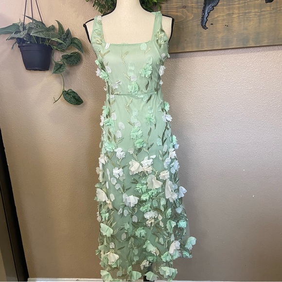 NWOT Lulus Elite Cutie Mint Green Mesh 3D Floral Embroidered Midi Dress - Picture 4 of 10